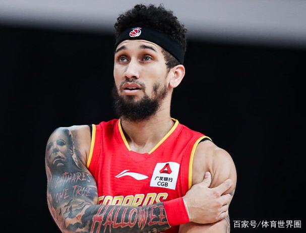 布克能重回CBA四强引热议(布克2020至2021集锦) 布克能重回CBA四强引热议(布克2020至2021集锦)